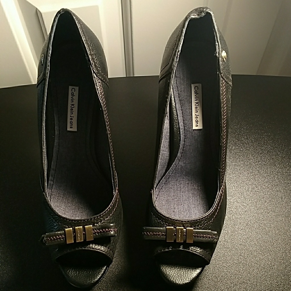 New Calvin Klein Sandals